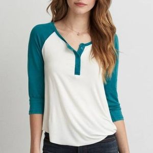 🦕AMERICAN EAGLE Soft & Sexy Baseball Tee